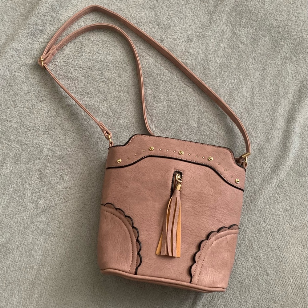 Light pink medium size purse